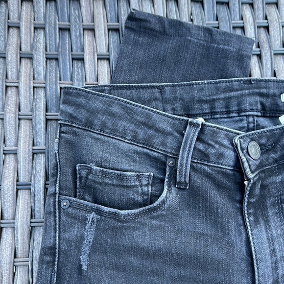 Zara Woman Medium Rise Slim Fit Deconstructed Black Skinny Jeans - Picture 13 of 16